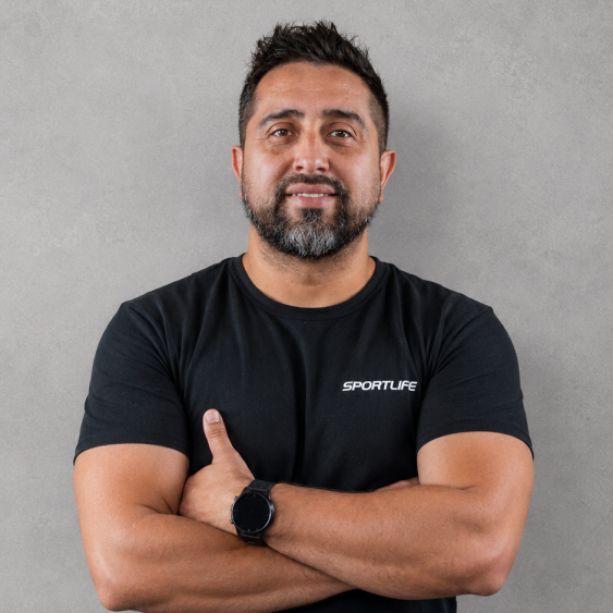 STAFF-CARLOS